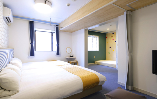 ラージツインルーム width=